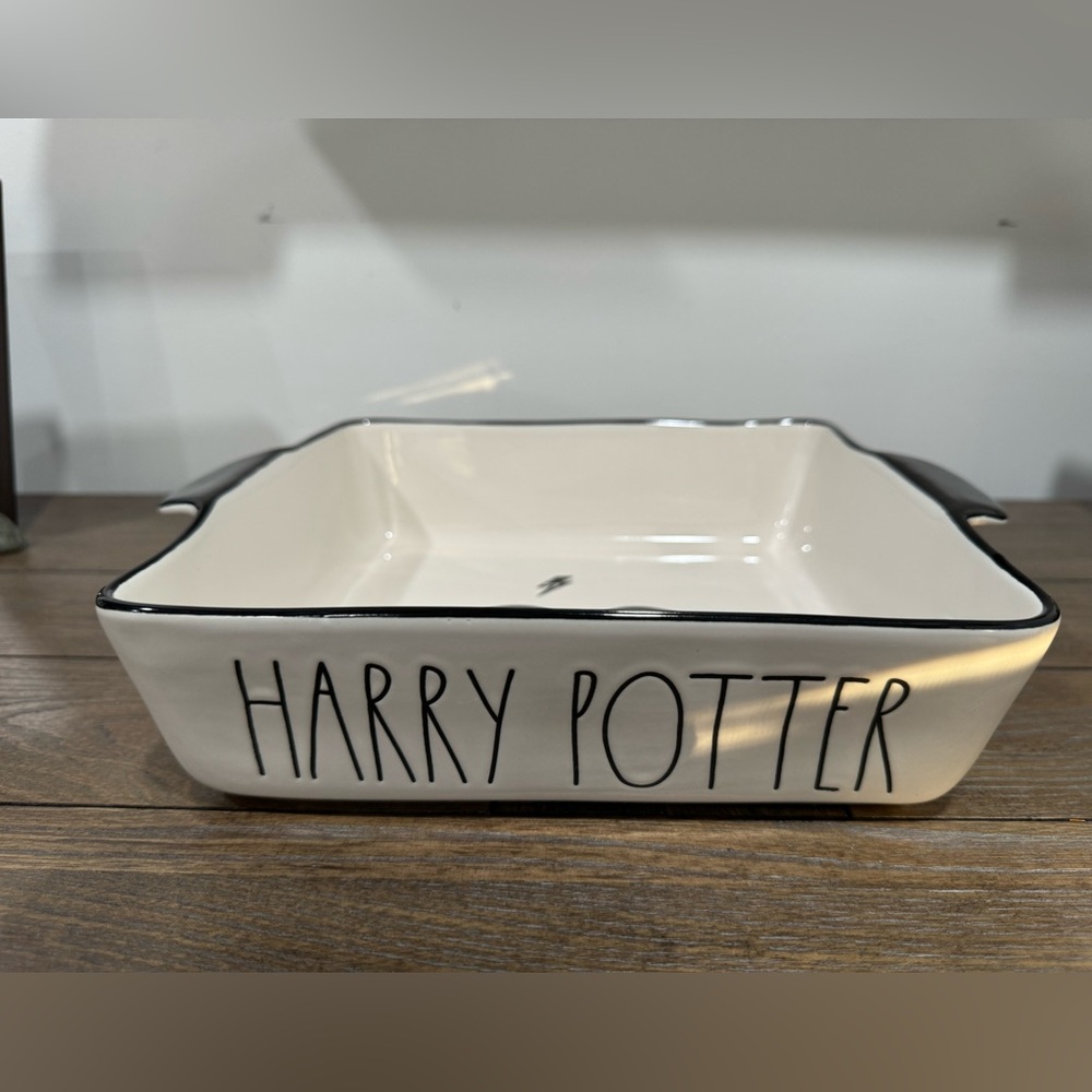Harry Potter Rae Dunn baking dish